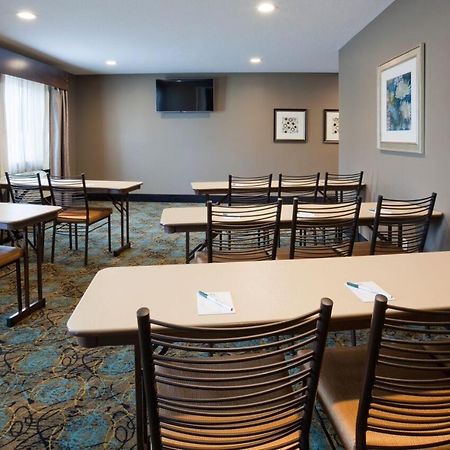 Grandstay Hotel & Suites Delano 외부 사진