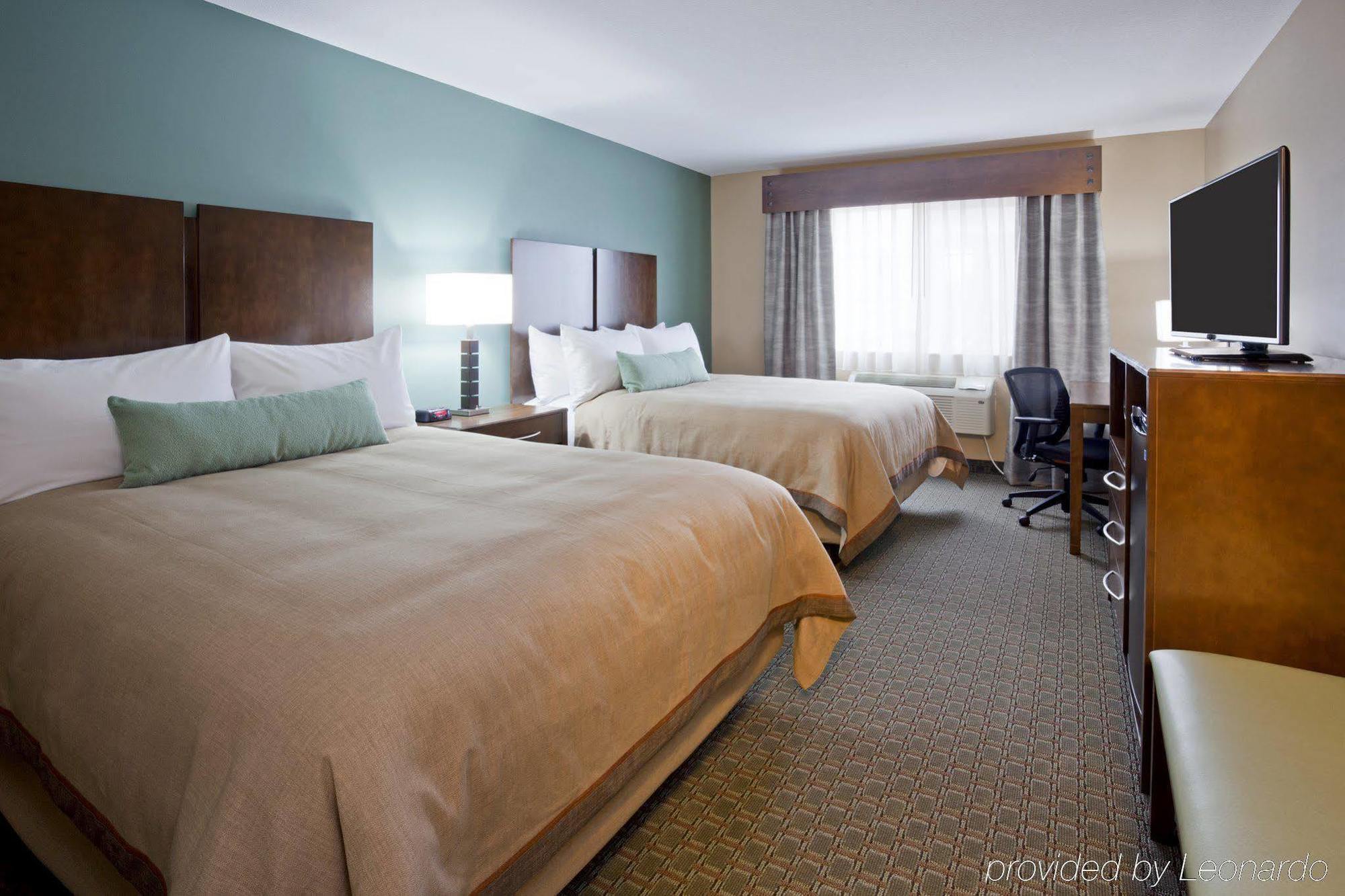 Grandstay Hotel & Suites Delano 외부 사진